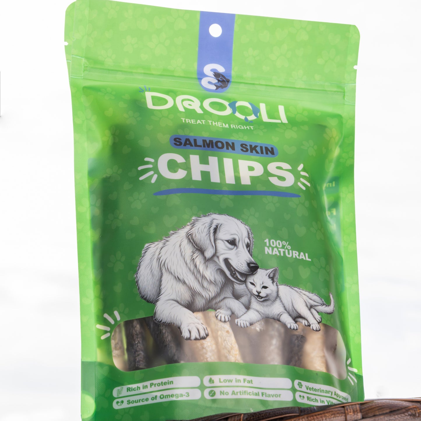 Drooli™ Salmon Skin Chips