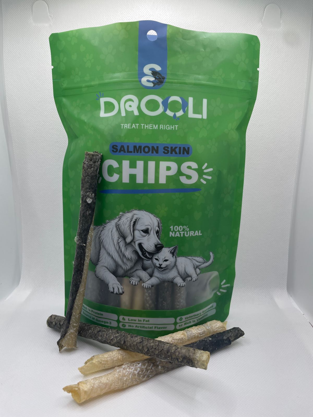 Drooli™ Salmon Skin Chips